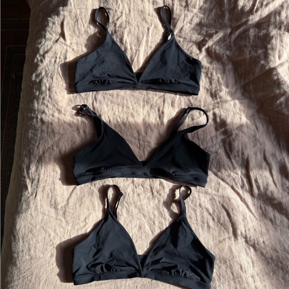 Aritzia Original Contour Triangle Bralette